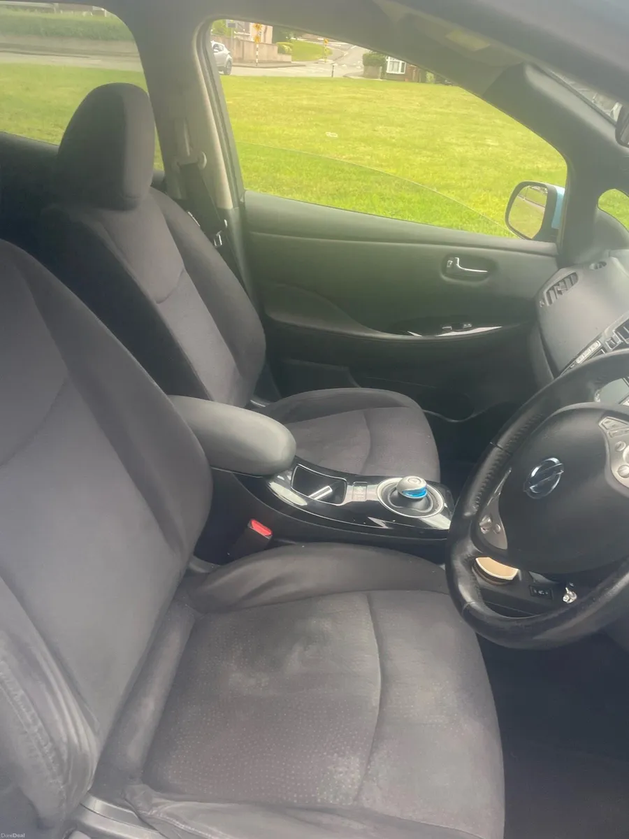Nissan Leaf 30kw - Image 6