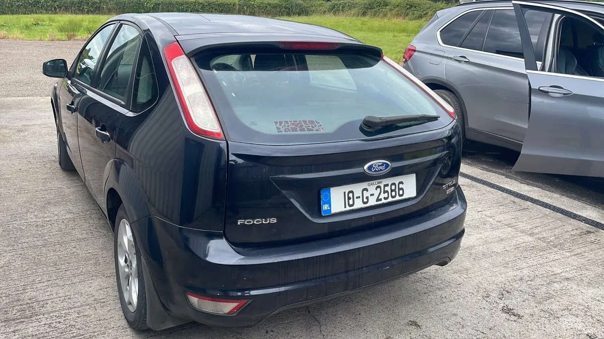 Ford Focus - Image 4