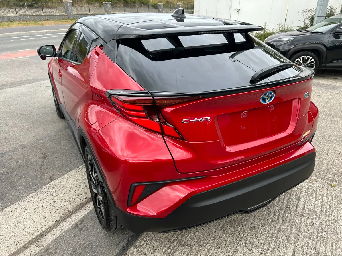 TOYOTA CHR 2020, 1.8 HYBRID AUTO LOW KMS HIGH SPEC - Image 6
