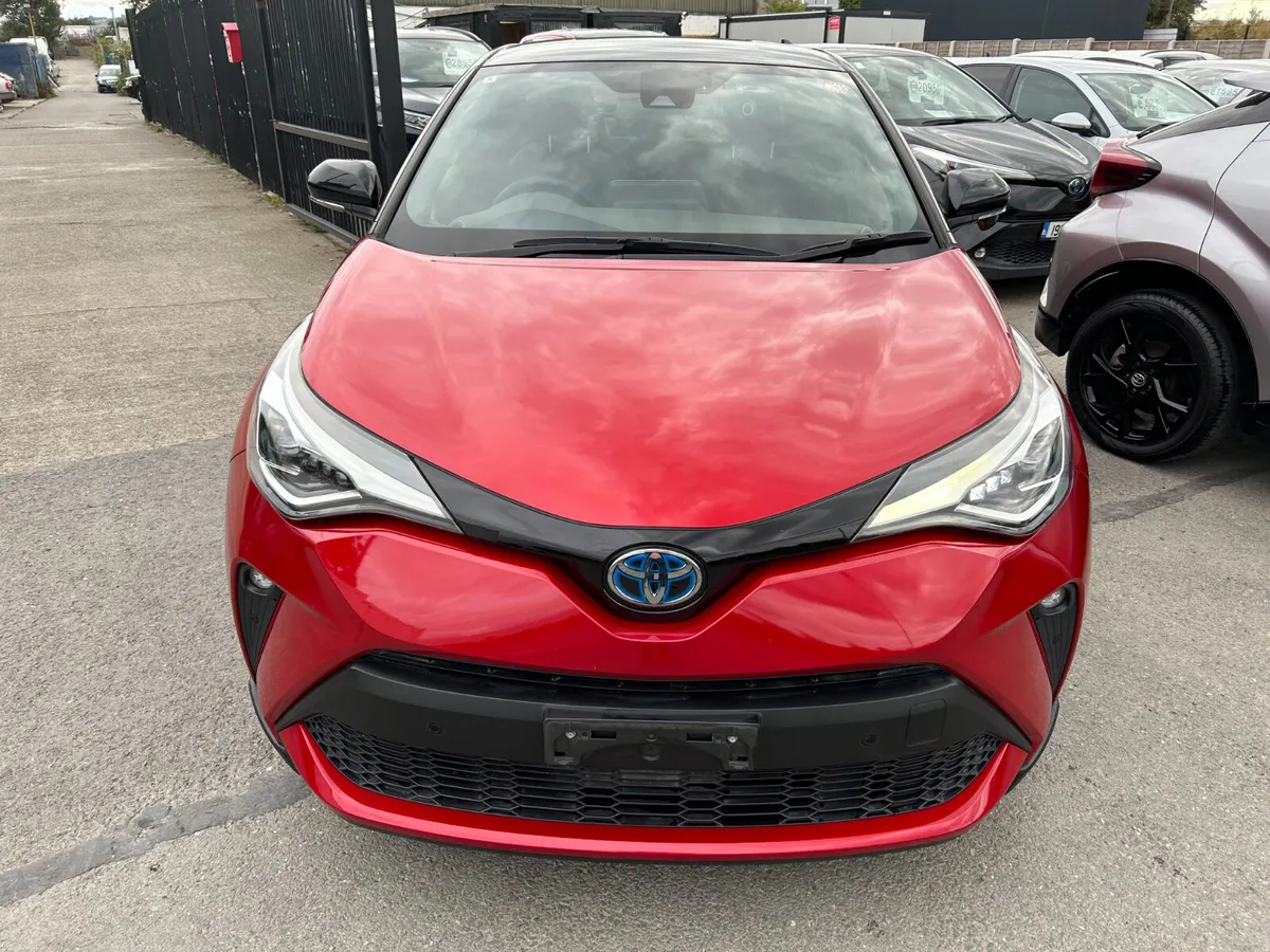 TOYOTA CHR 2020, 1.8 HYBRID AUTO LOW KMS HIGH SPEC - Image 3