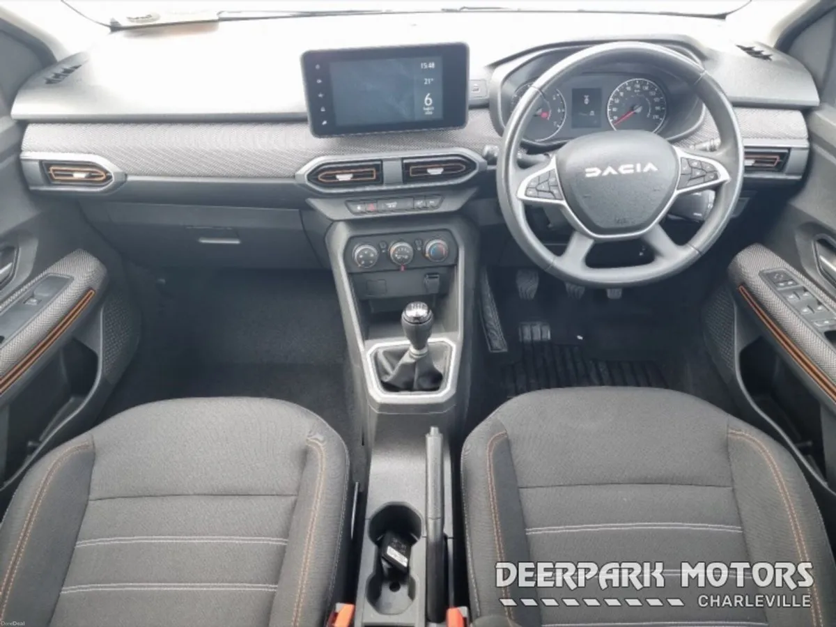 Dacia Sandero Stepway TCe 90 STEPWAY Expression - Image 2