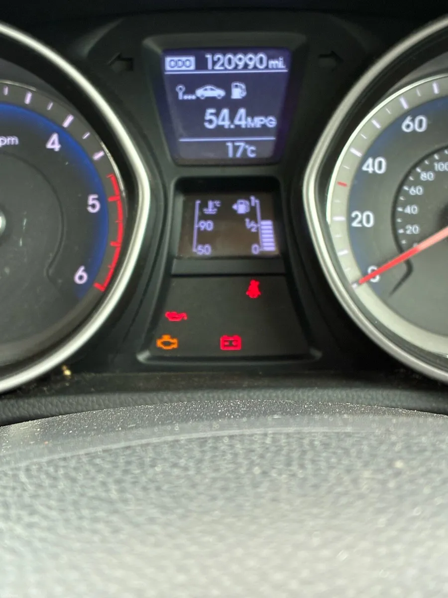2014 Hyundai i30 Hatchback 1.6 Diesel - Image 6