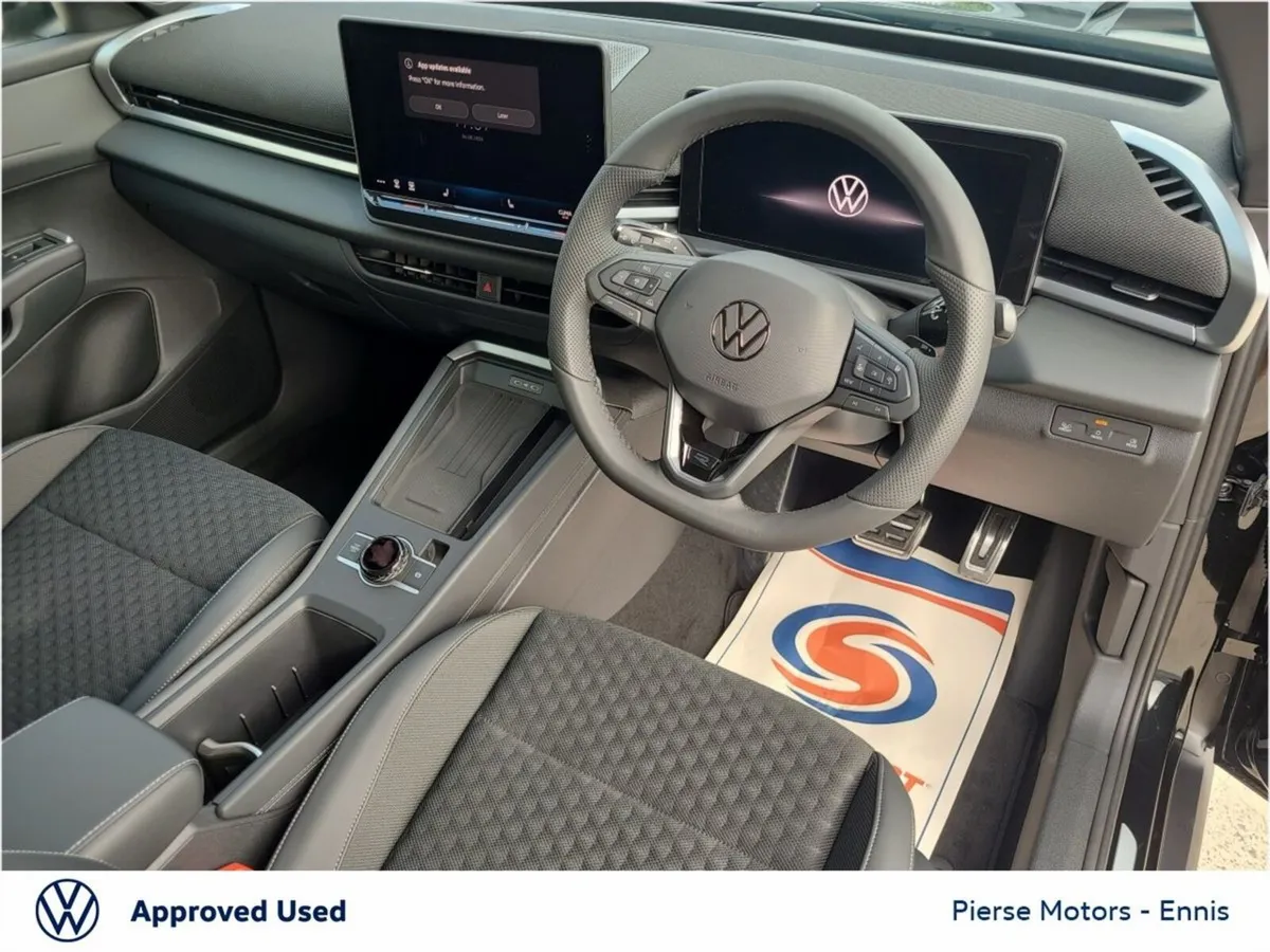 Volkswagen T-Roc R-LINE BLACK ED 1.5TSI 150HP MHEV - Image 2