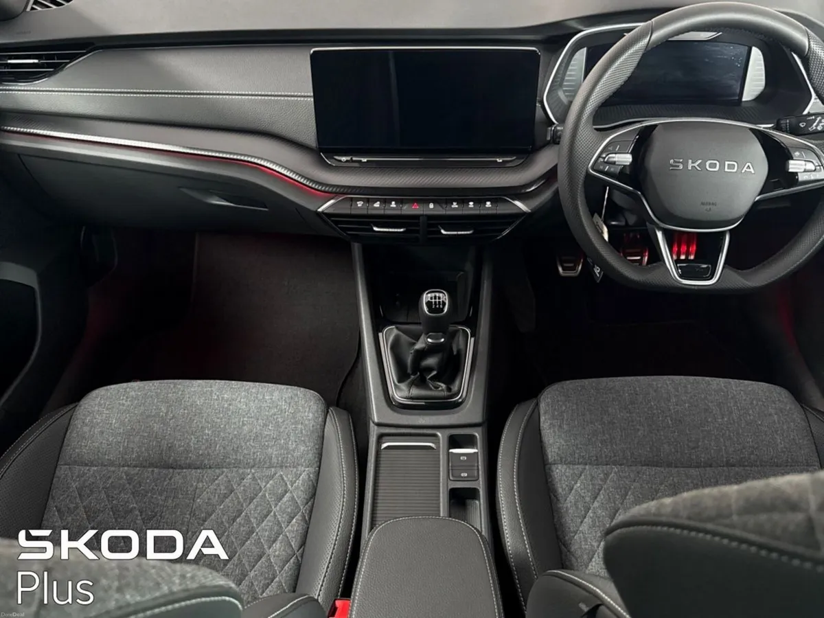 Skoda Octavia Sportline 2.0TDI 115HP (Ex Demo) - Image 2