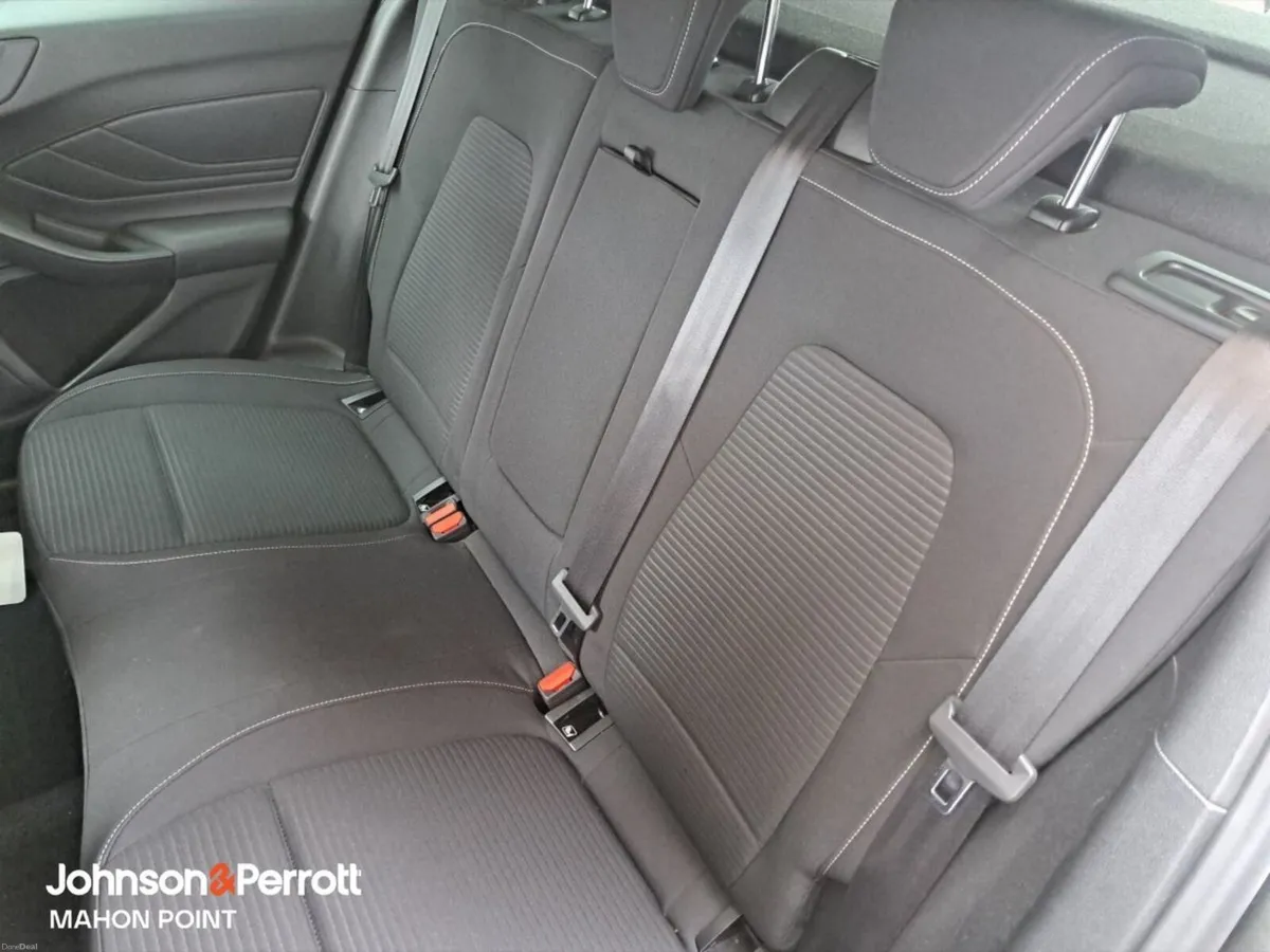 Ford Focus Titanium 1.0 MHEV Manual I TINY MILEAGE - Image 5