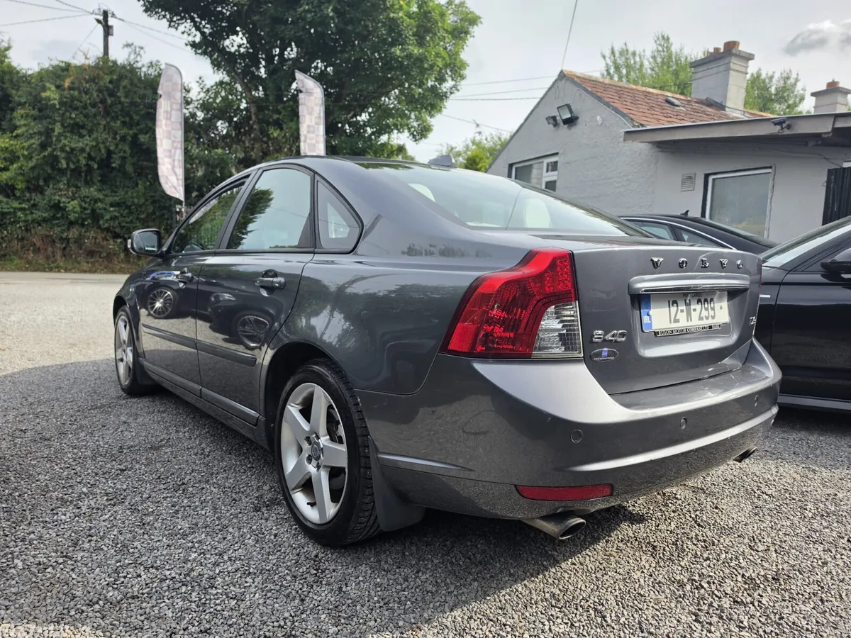 Volvo S40 2012 - Image 3