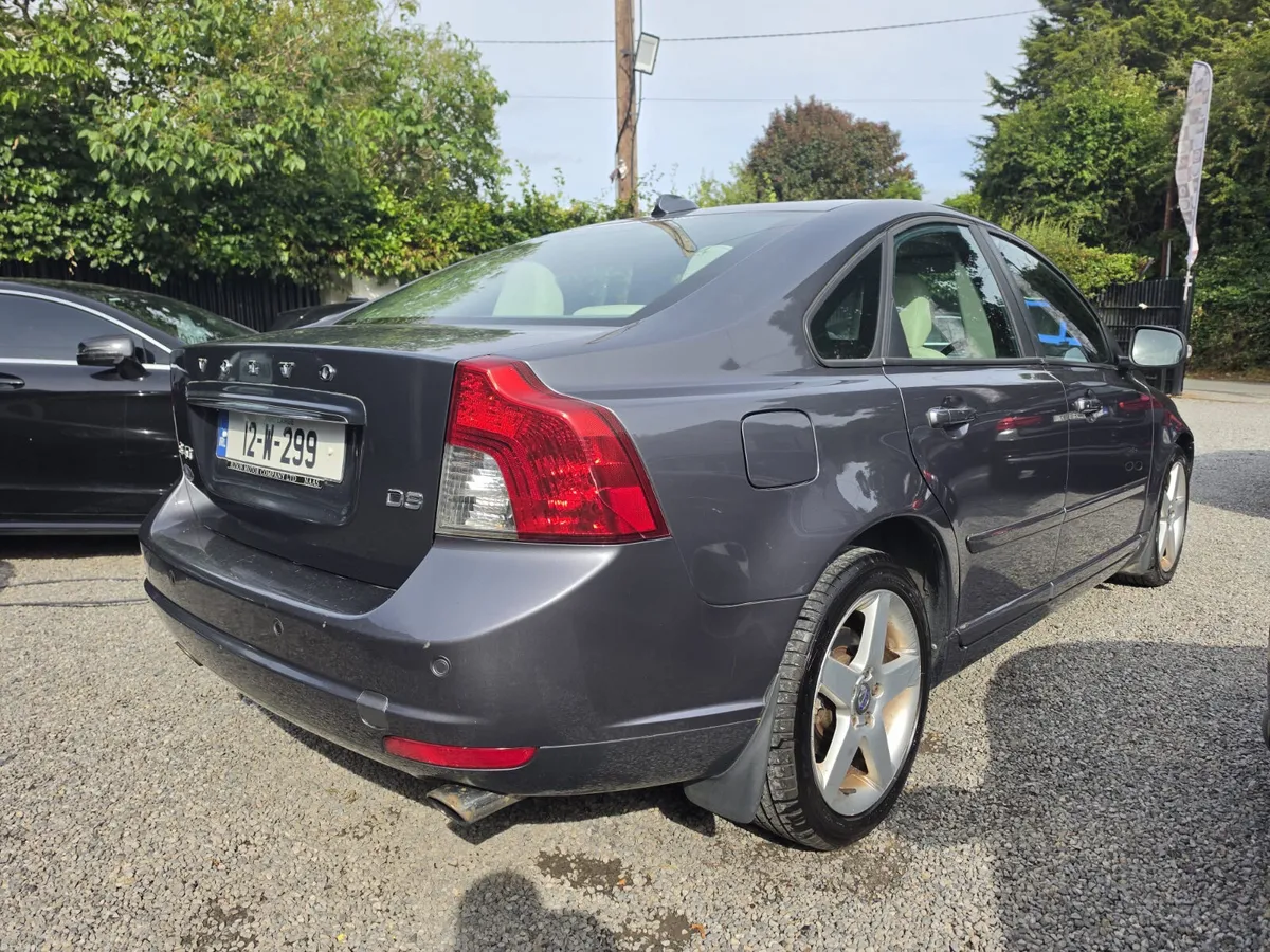 Volvo S40 2012 - Image 5