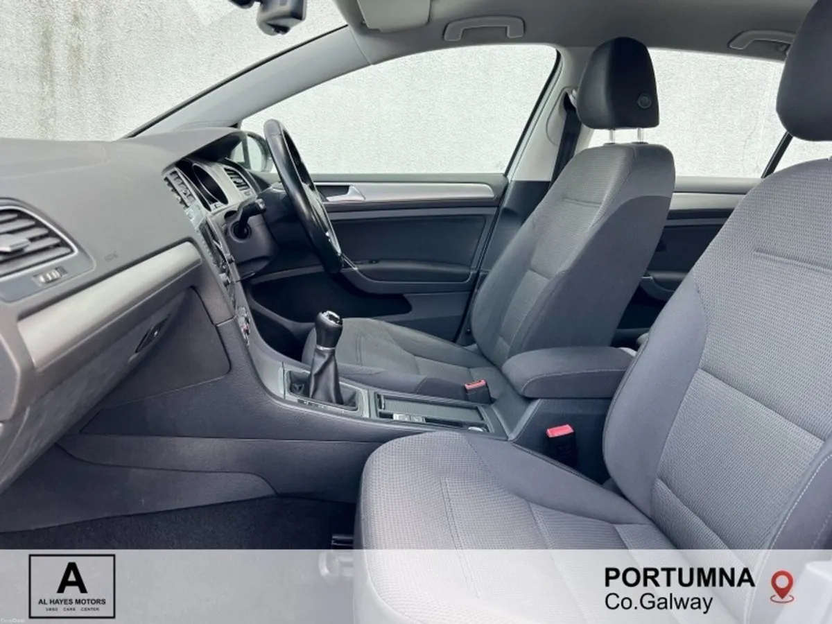 Volkswagen Golf 1.6 TDI 110HP MATCH BLUEMOTION - Image 3