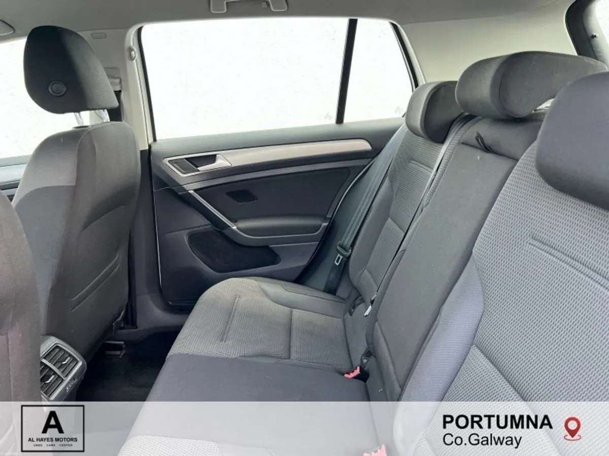 Volkswagen Golf 1.6 TDI 110HP MATCH BLUEMOTION - Image 5