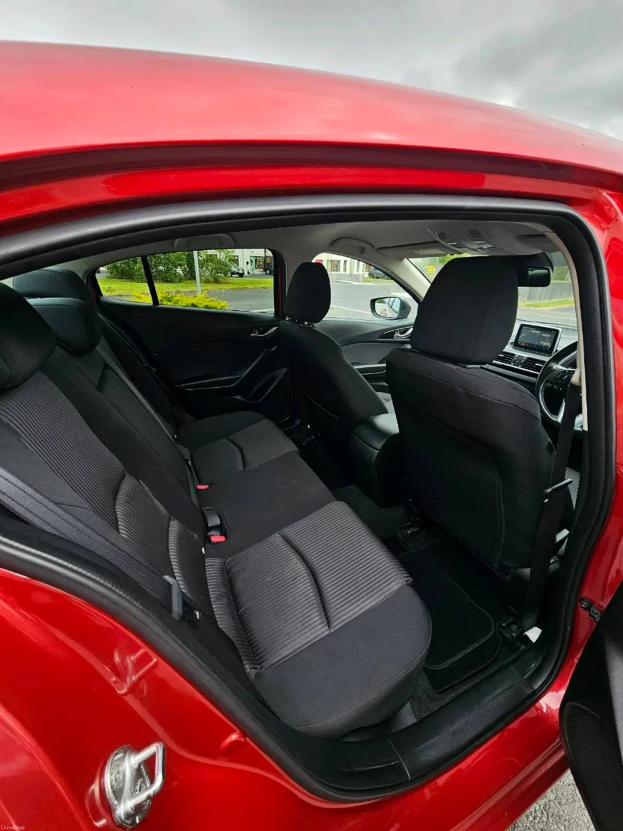 Mazda 3 2015  2.2 diesel 150 HP - Image 4