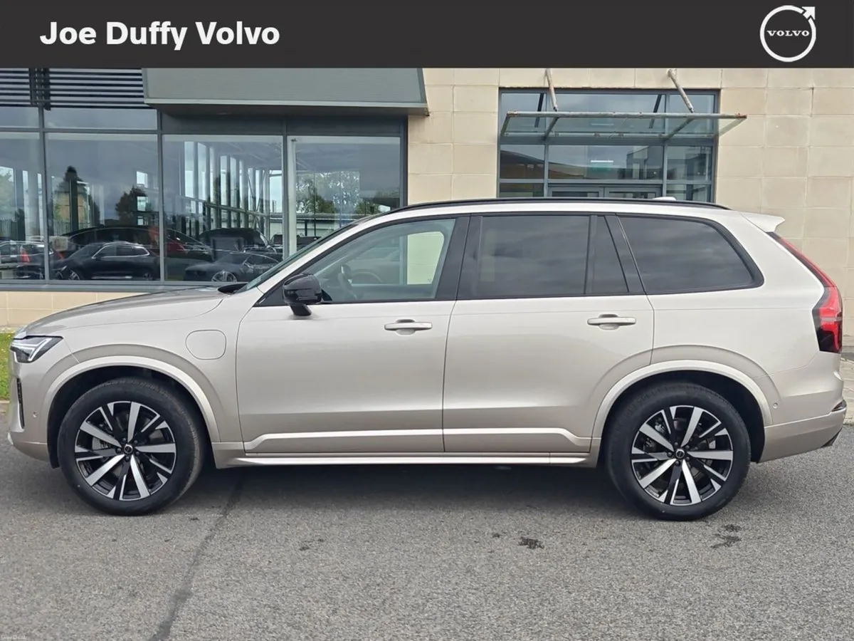 Volvo XC90 Plus Dark *262 Demo* - Image 3