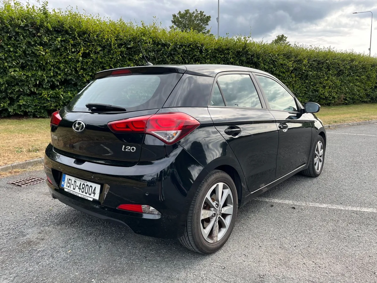 Hyundai i20 Deluxe 2015 Manual 1.2L Petrol - Image 2