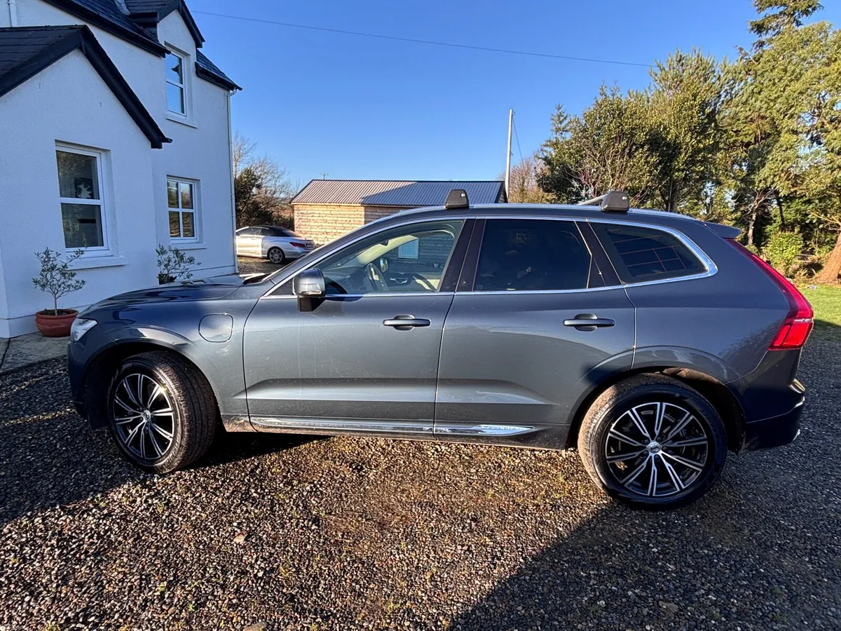 Volvo XC60 - Image 2