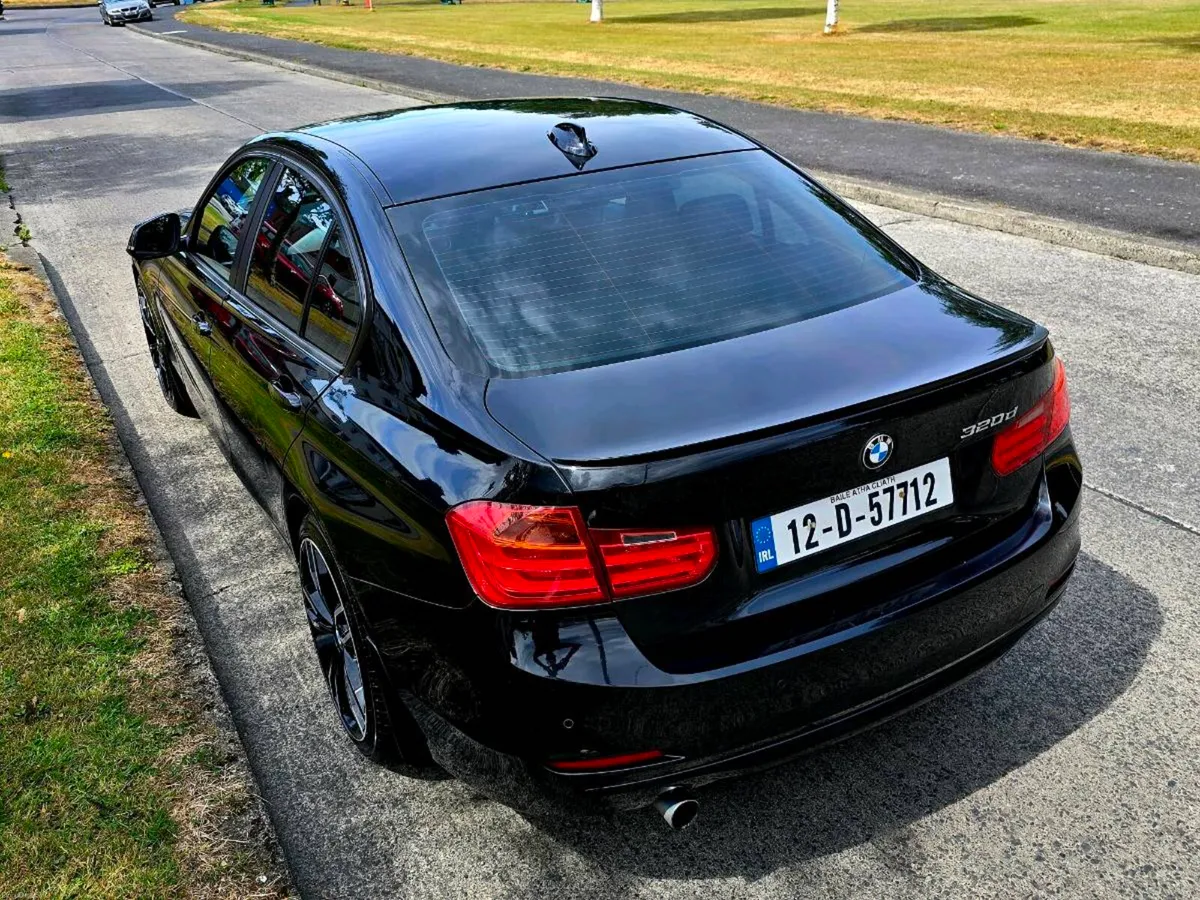 BMW 320D N.C.T 6-27 - Image 5