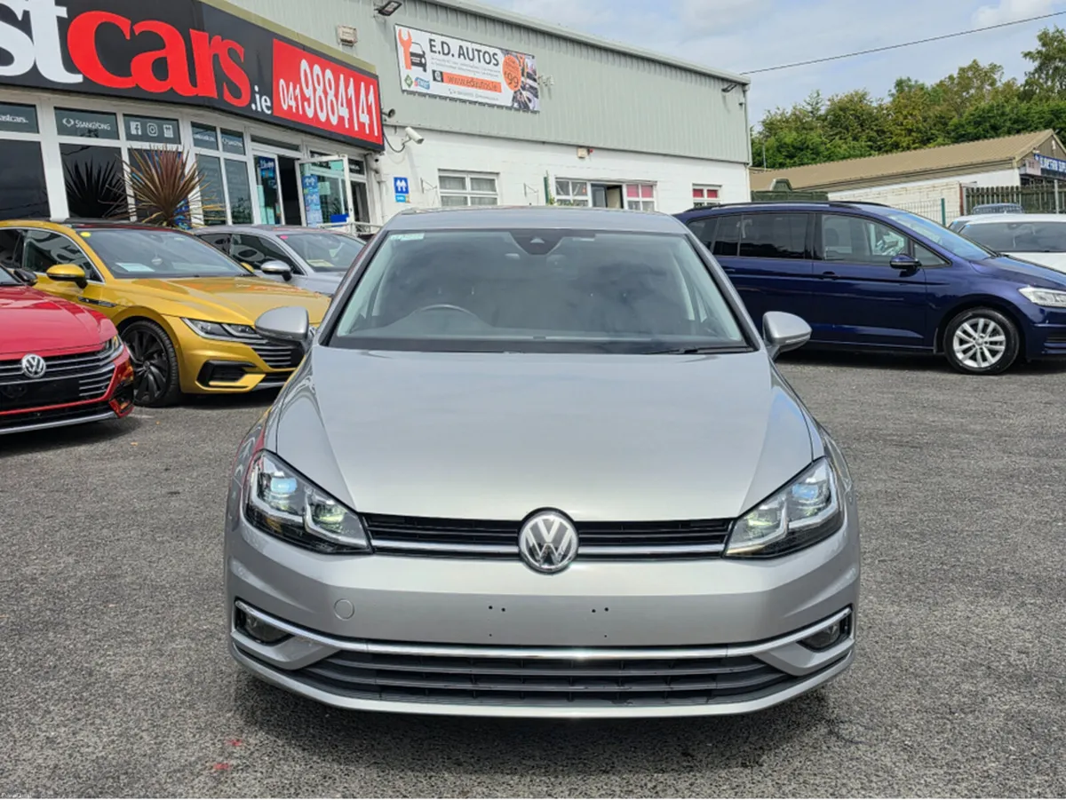 Volkswagen Golf 1.4 TSI AUTOMATIC  - FACELIFT - DI - Image 2