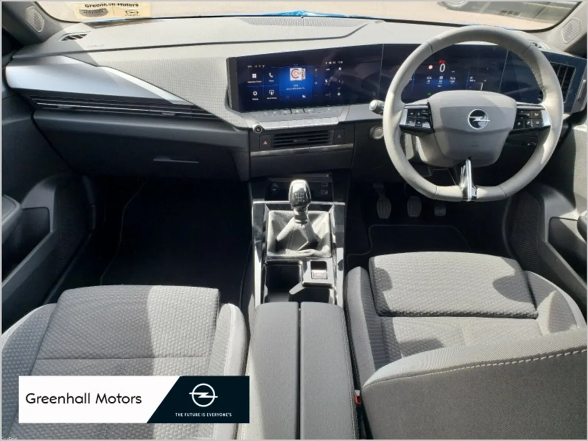 Opel Astra MY25 ELEGANCE 1.2 TURBO 110PS - Image 2