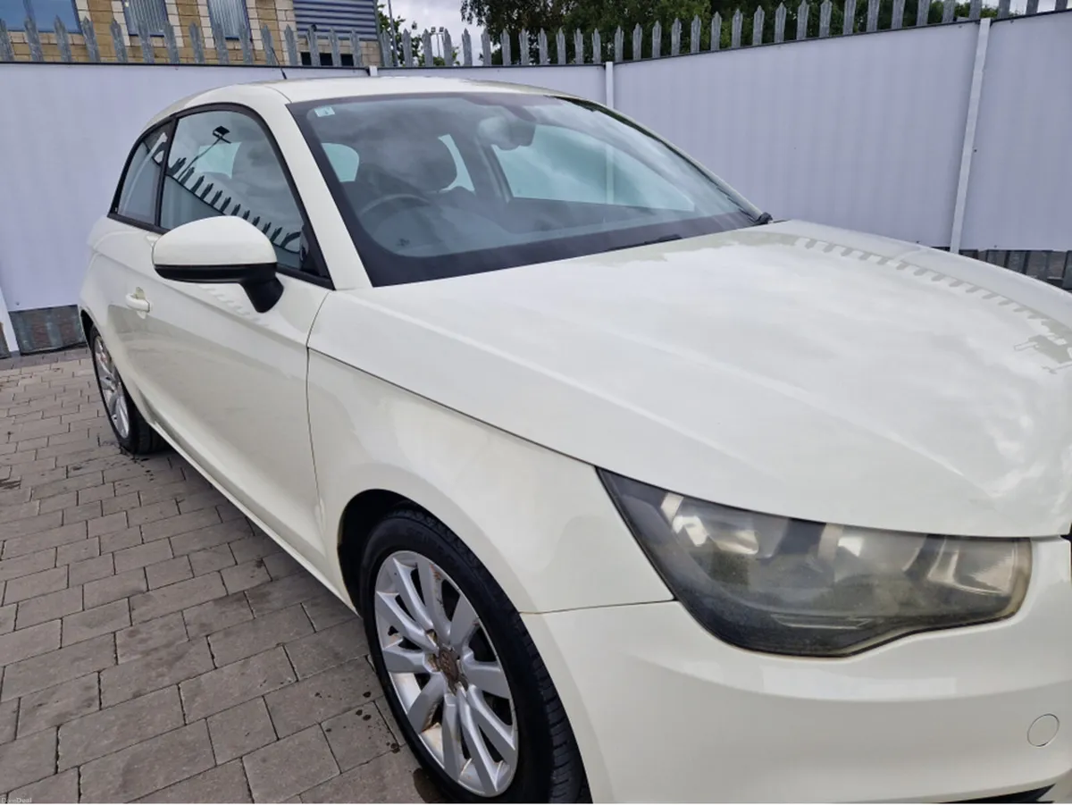 Audi A1 1.4 PETROL AUTO - Image 2
