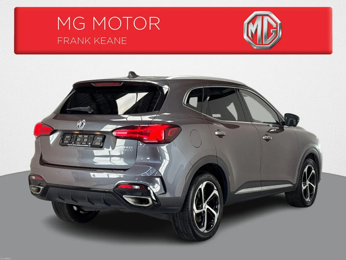 MG HS EXCITE PHEV  **FULL BLACK LEATHER INTERIOR** - Image 4