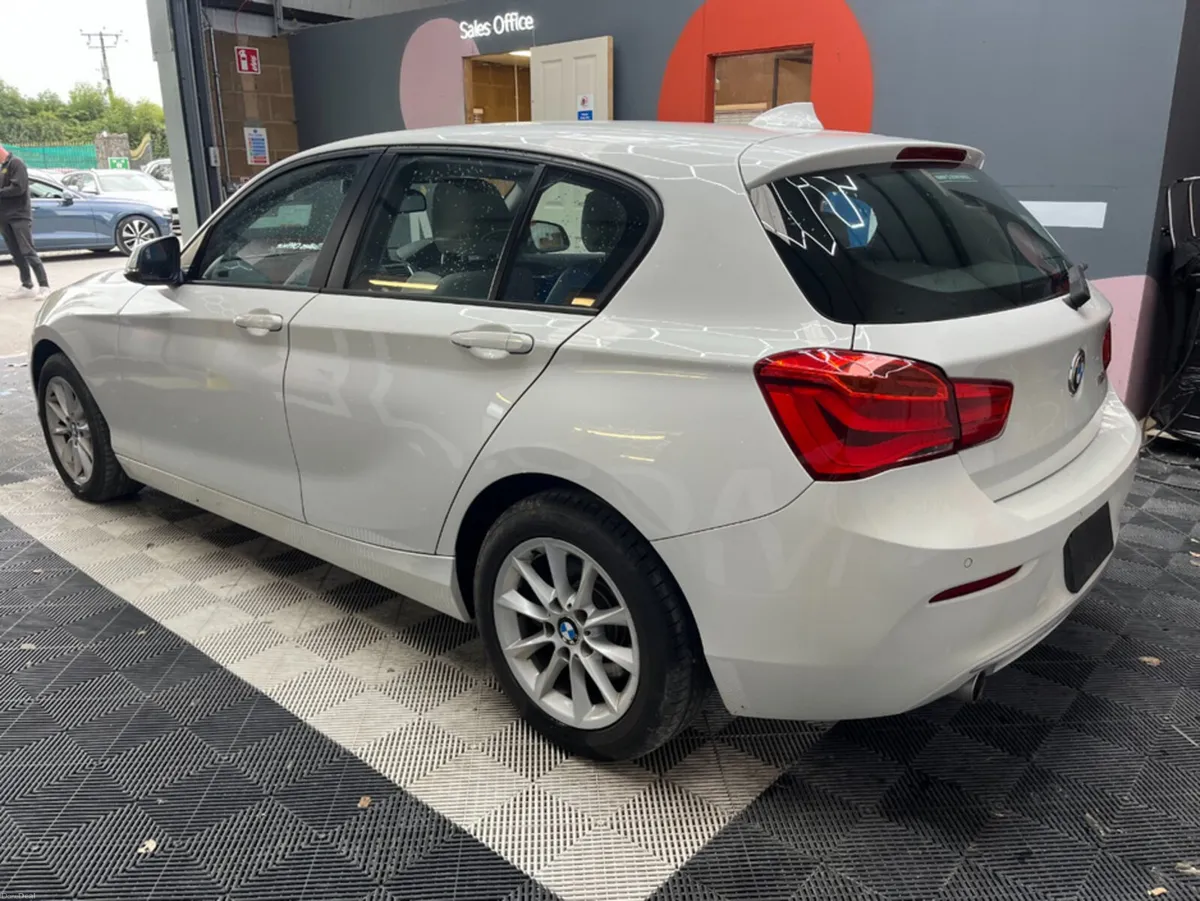 BMW 1-Series 2017 BMW 1 SERIES 5d 118D STYLE2.0 AU - Image 5