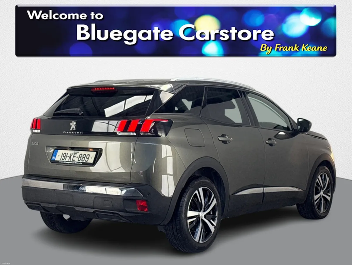 Peugeot 3008 ALLURE 1.5 BLUE HDI 130**MULTIFUNCTIO - Image 4