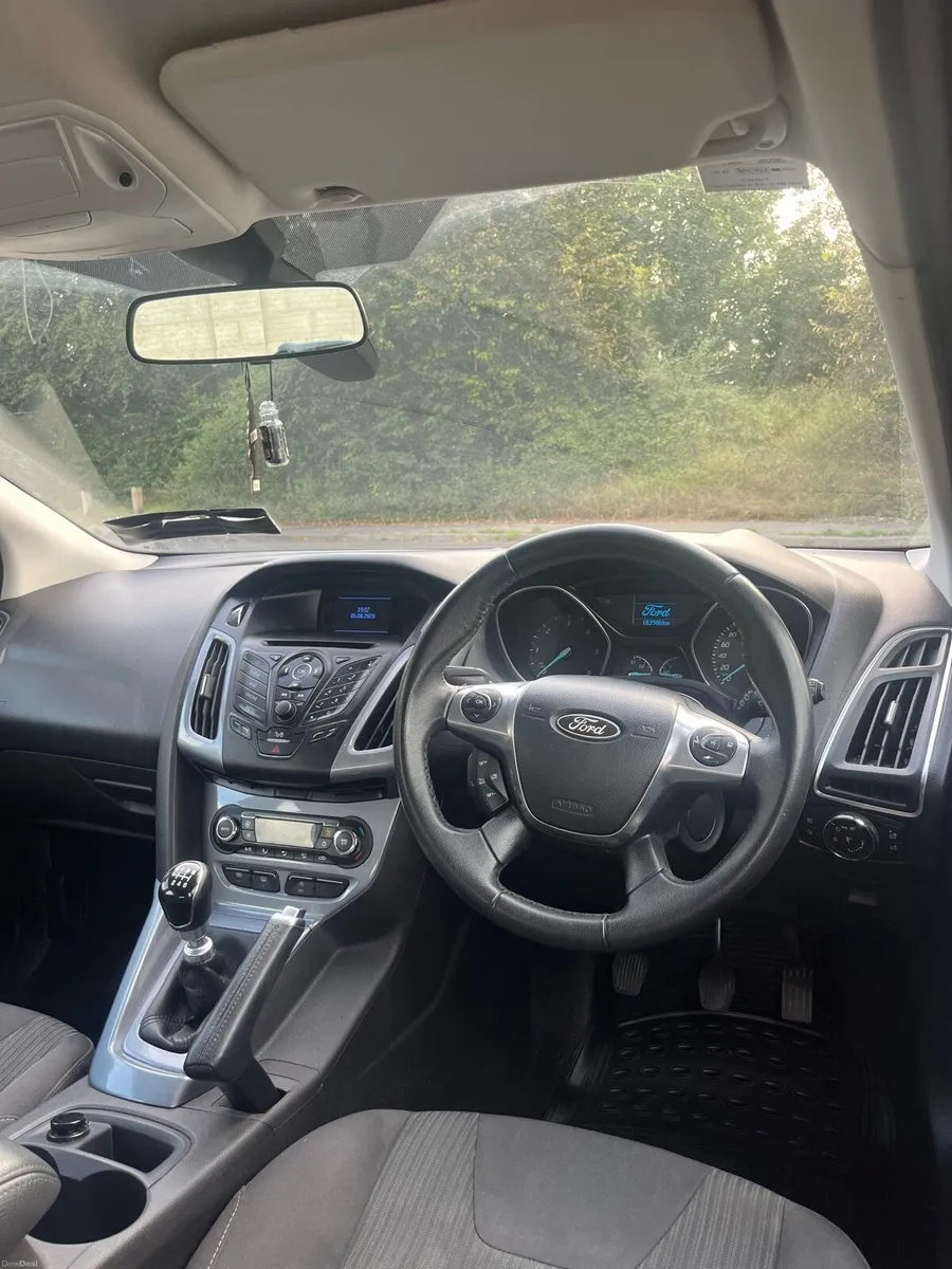 FORD FOCUS 1.6 TDCI TITANIUM (132) - Image 6