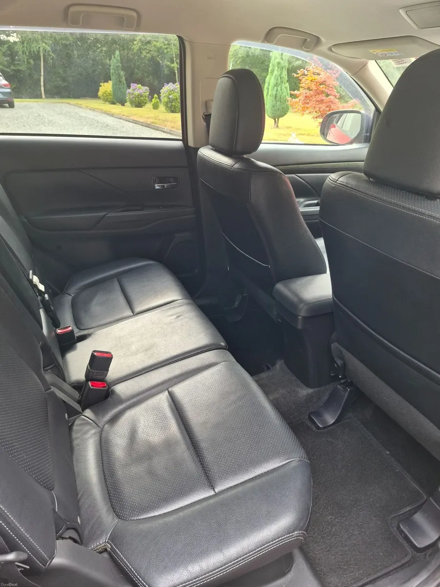 Mitsubishi Outlander 2016 - Image 3