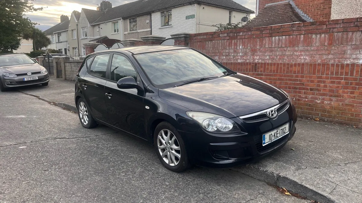 HYUNDAI i30 1.4 COMFORT - 2010 - NCT PASS - Image 1