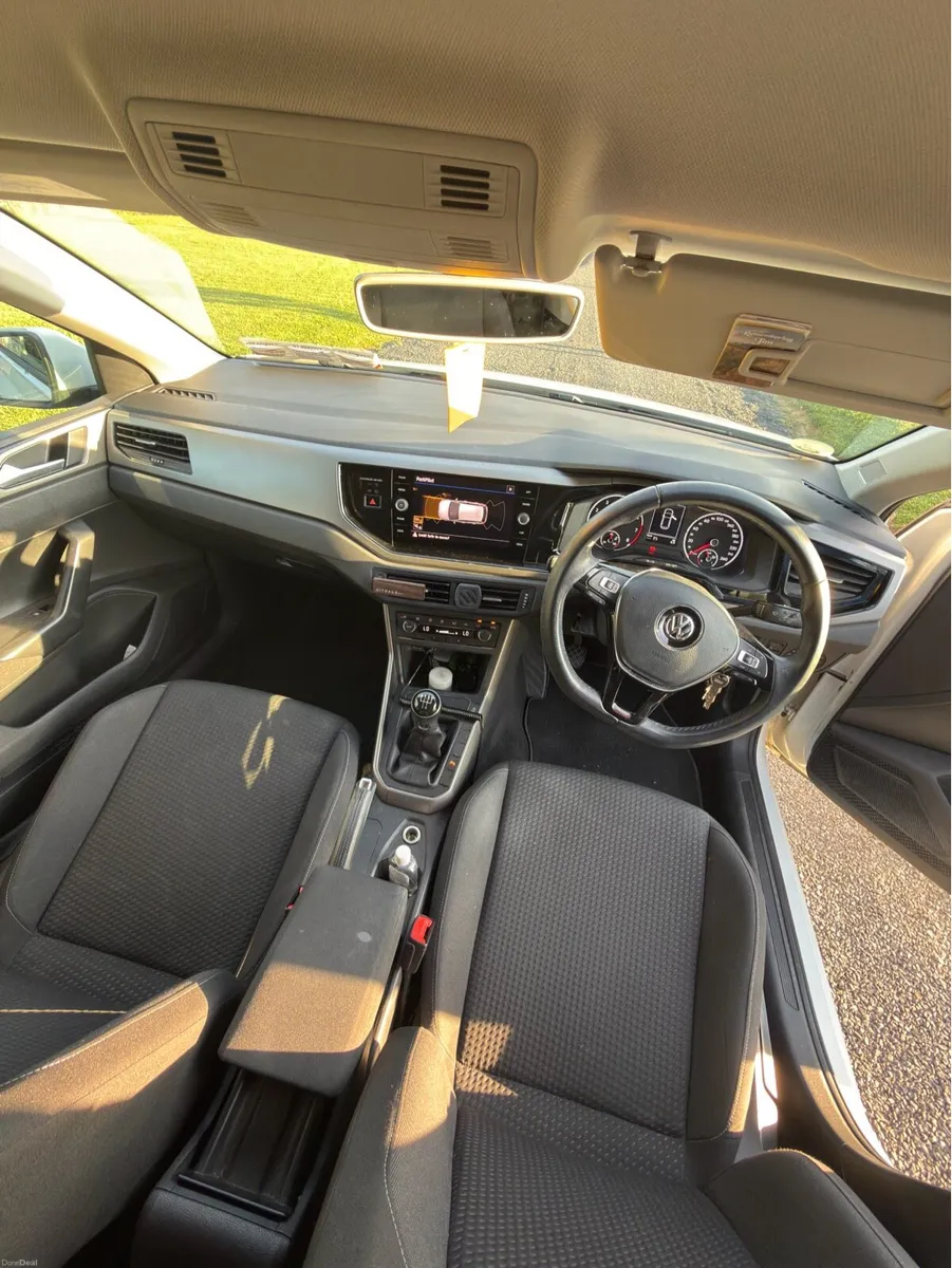 2018 Volkswagen Polo - 1 owner - Image 5