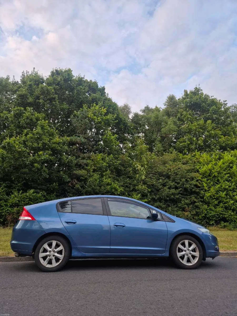 Honda Insight Top spec, paddle shifters - Image 1
