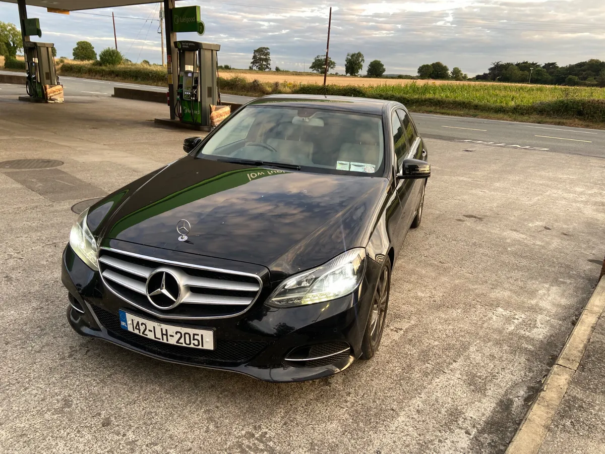 Mercedes-Benz E-Class 2014 - Image 2