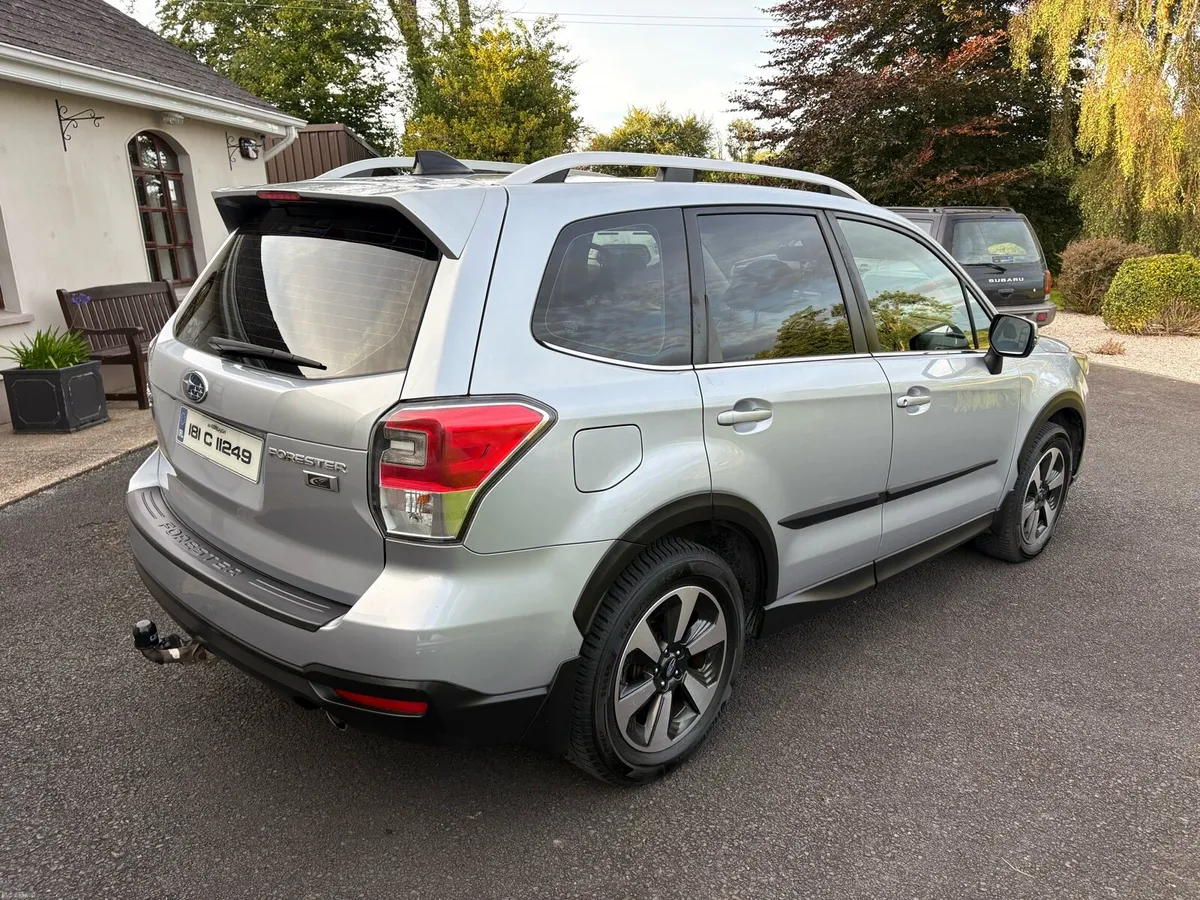 2018 Subaru Forester X 2.0D *LOW MILES* - Image 4