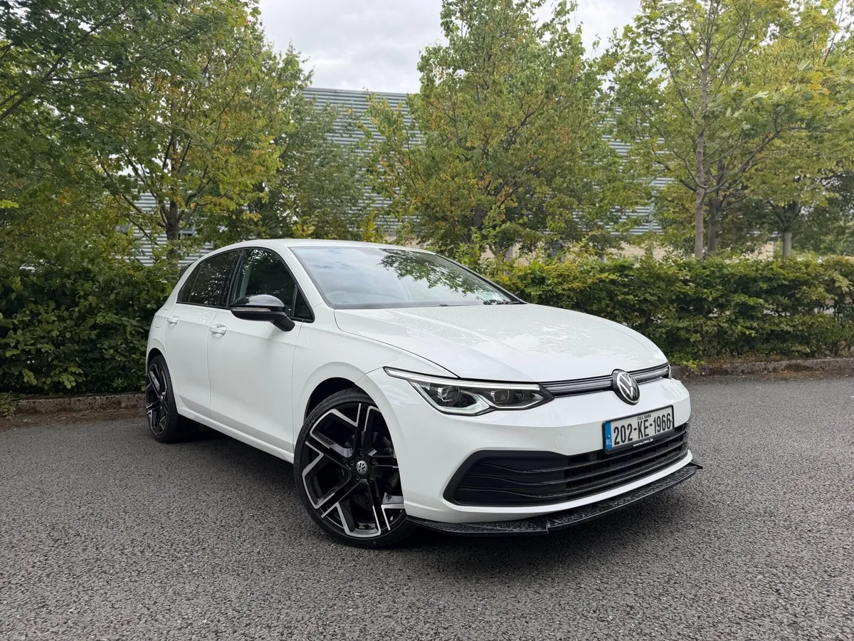Volkswagen Golf 1.5 FRESH NCT LOW MILEAGE - Image 2