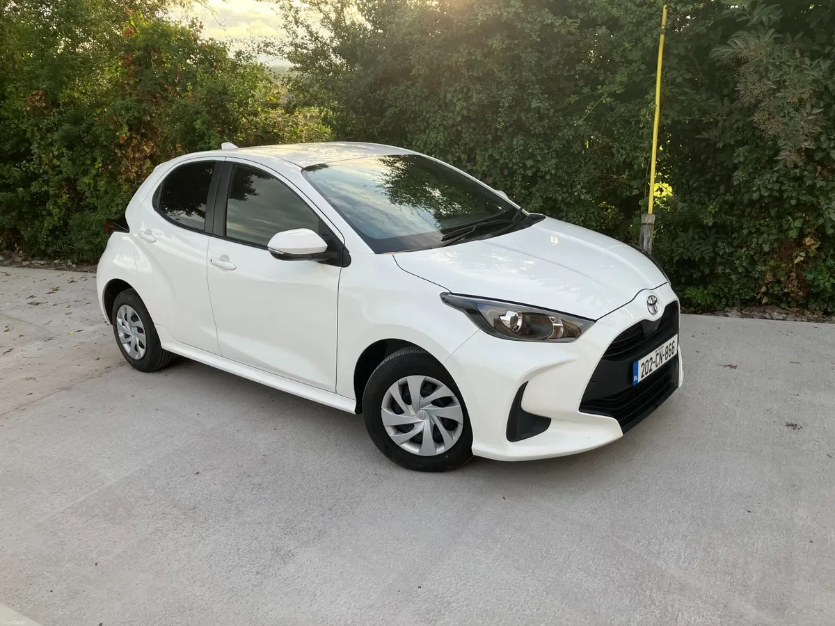 2020 Toyota Yaris - Image 4