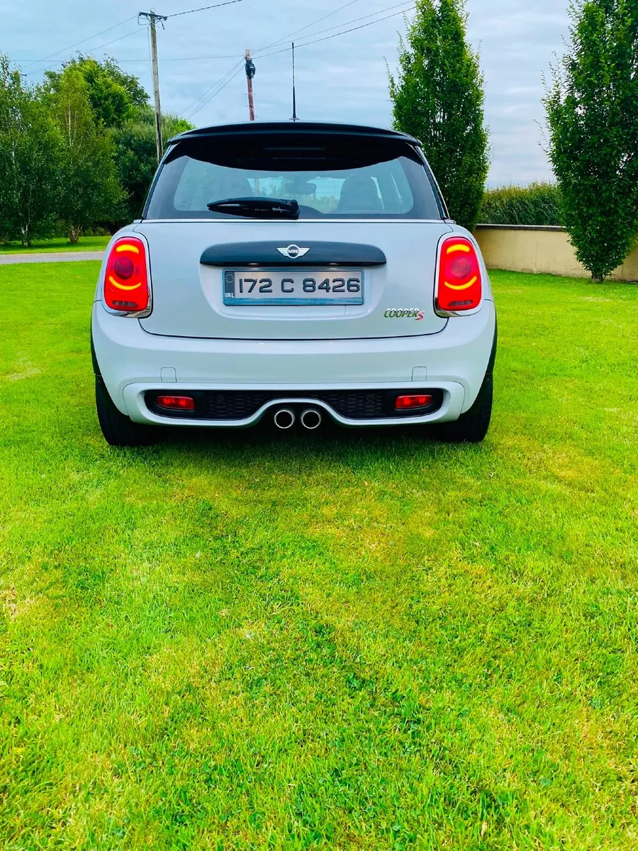 Mini Cooper S 2.0 Petrol 2017. - Image 2