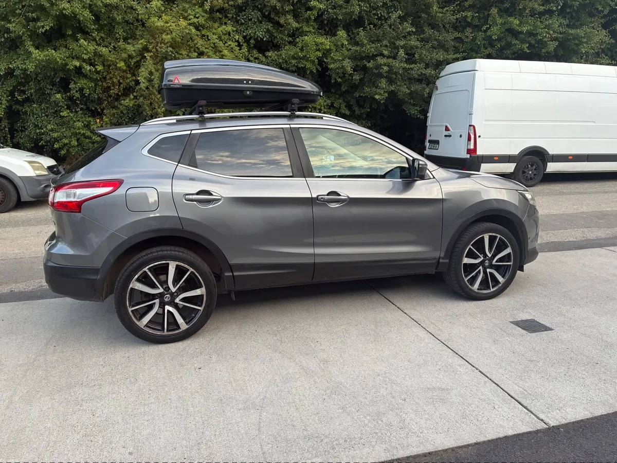 Nissan Qashqai 2014 - Image 1