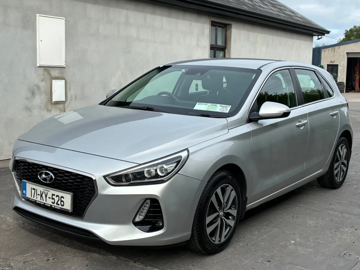 Hyundai i30 2017 1.6 diesel - Image 3