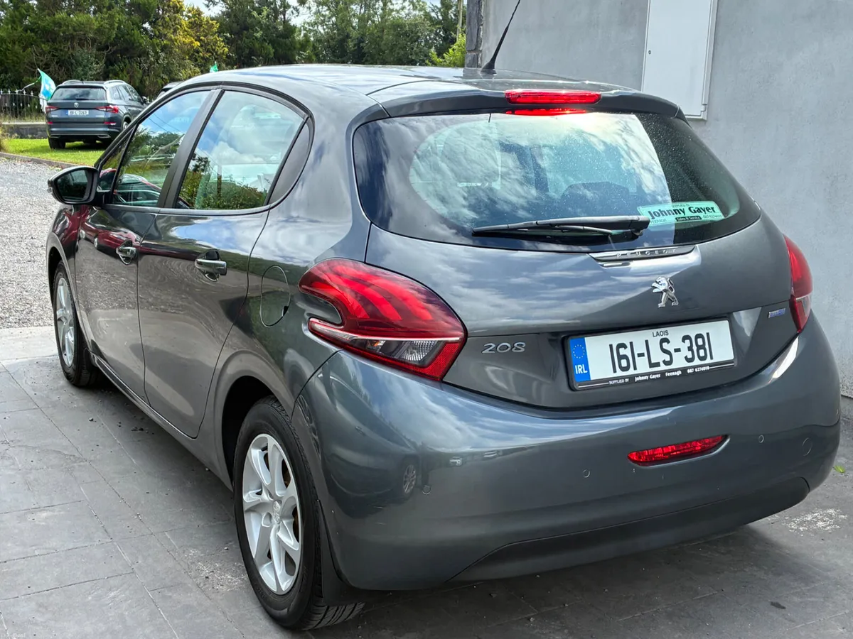 Peugeot 208 2016 - Image 4