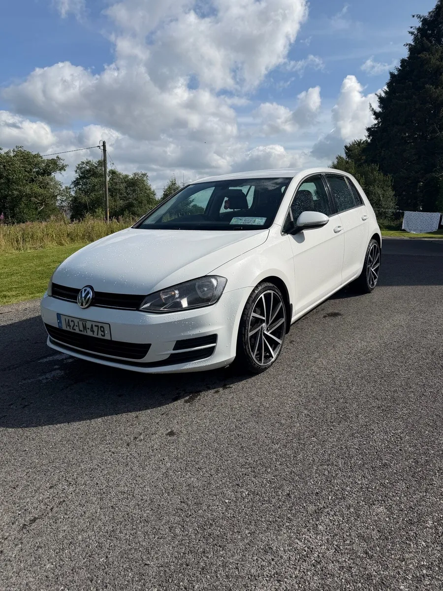 Volkswagen Golf SE Bluemotion - Image 1
