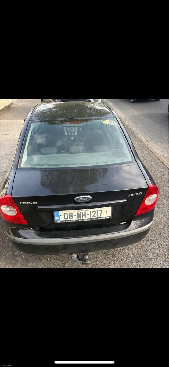 Black Ford Focus - Image 3