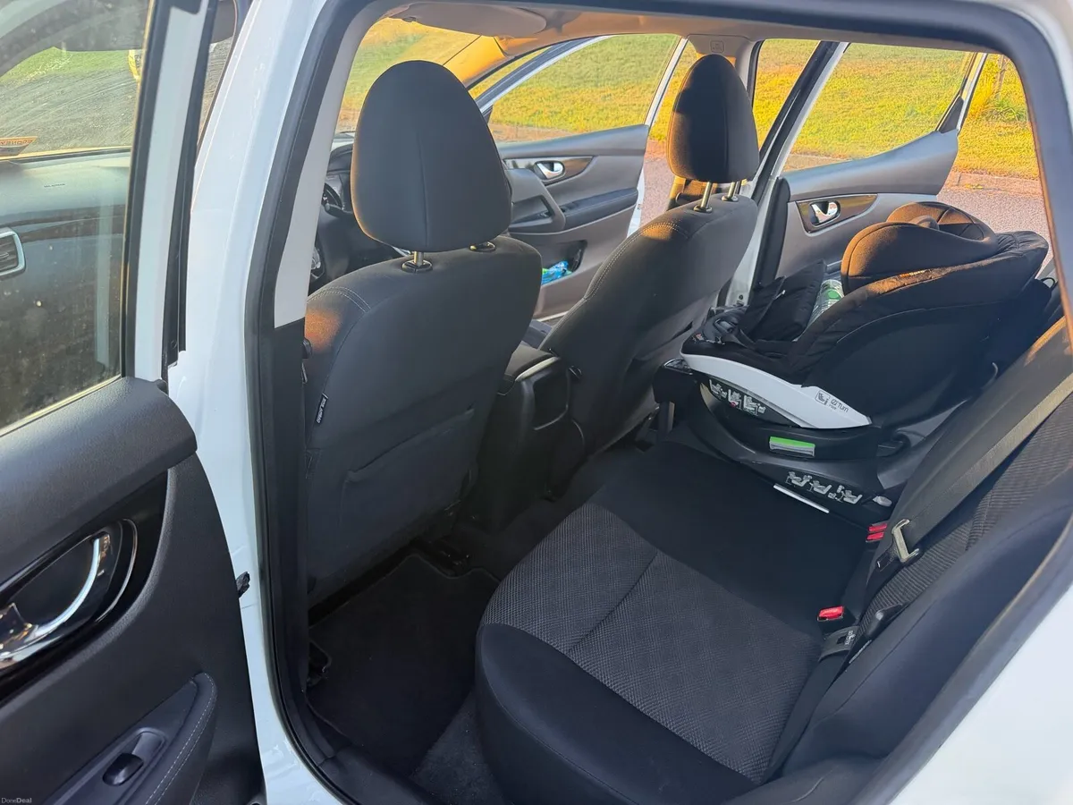 Nissan Qashqai - Image 6