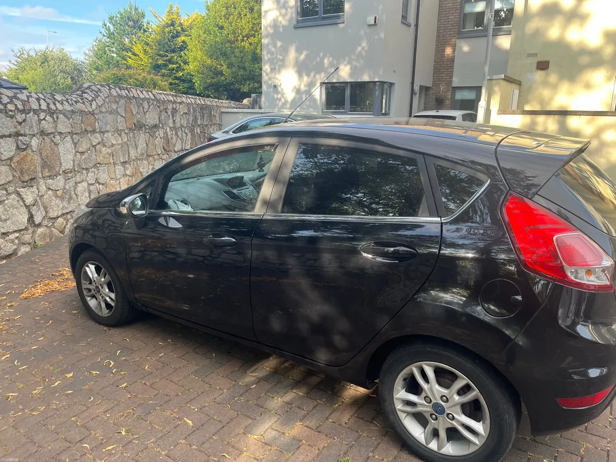 Ford Fiesta 2016 1.0 petrol - Image 3
