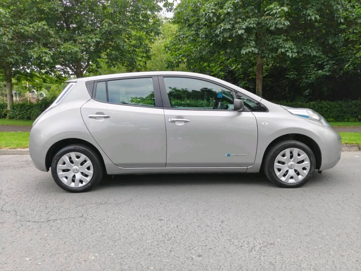 2015 Nissan Leaf EV - Image 3
