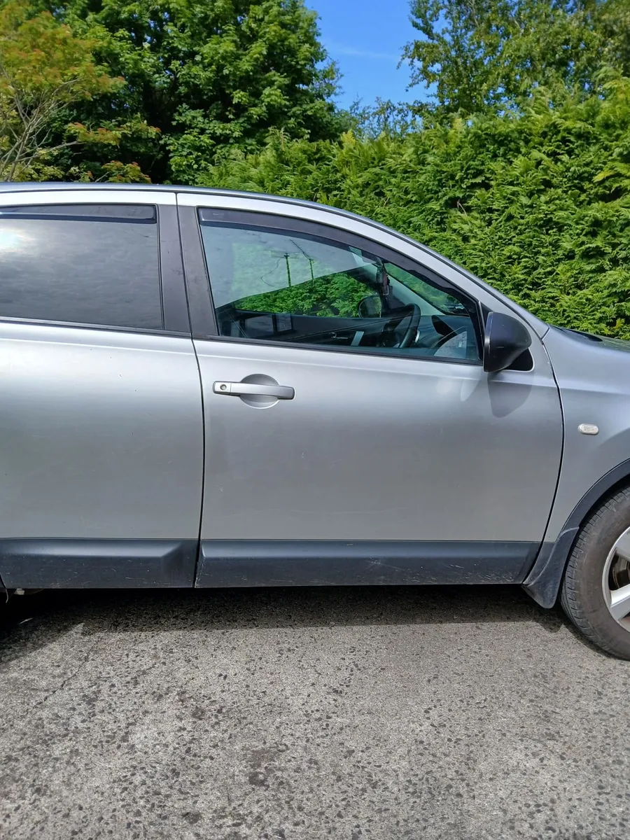 Nissan Qashqai 2008 - Image 2