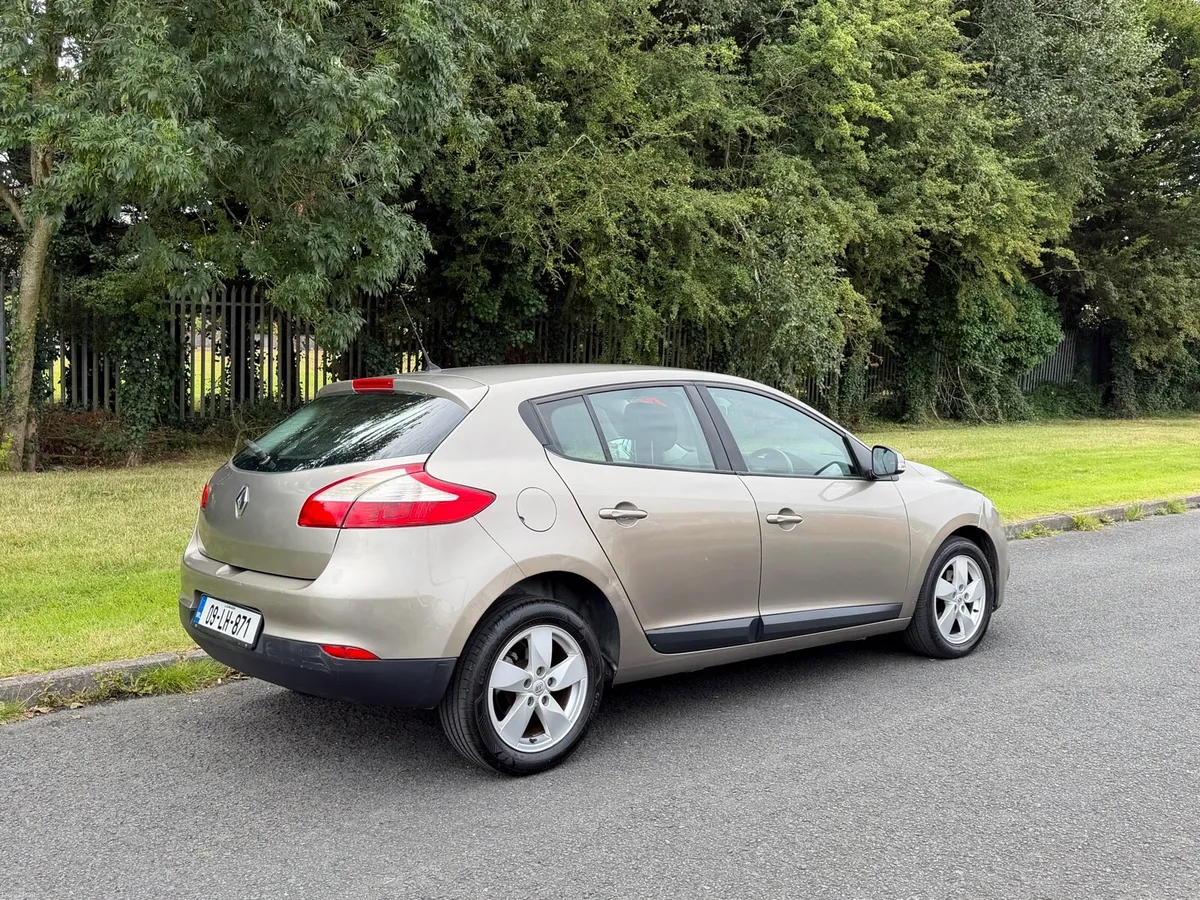 Renault Megan 1.5 Diesel NCT 2/27 TAX 9/26 Low KM! - Image 5