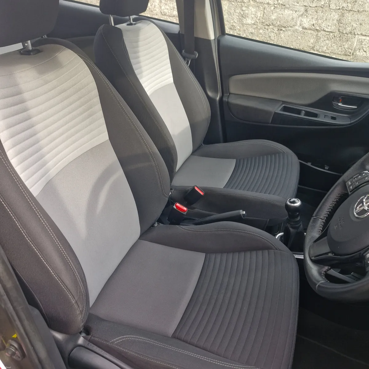 Toyota Yaris 101KM Super Condition - Image 6