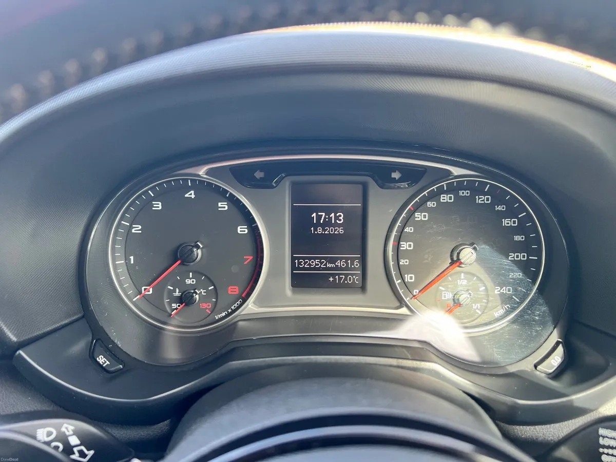 Audi A1 2011 - Image 6