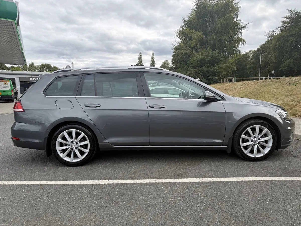 2017 VW Golf Estate GT 2.0 TDI Bluemotion - Image 4
