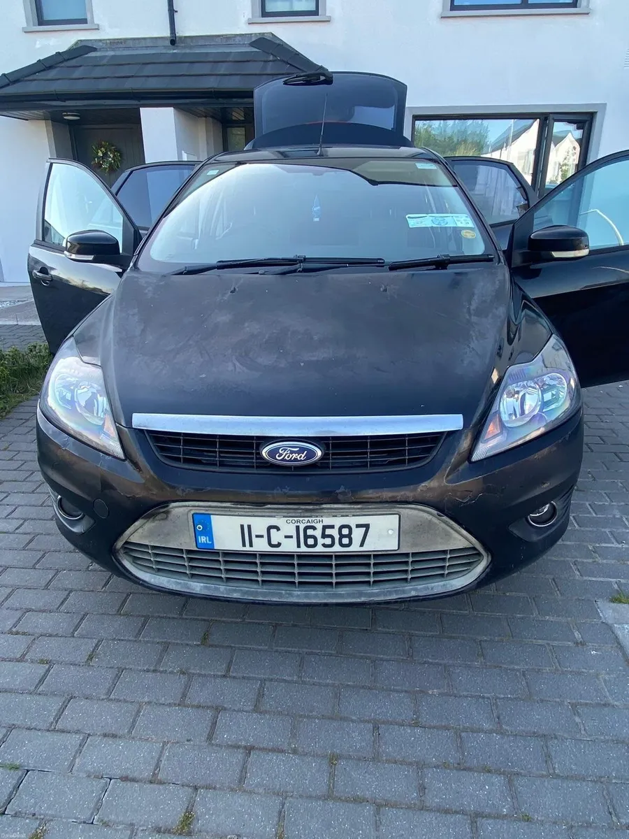 Ford Focus 2011 - Image 1