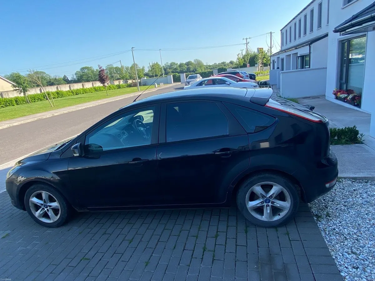 Ford Focus 2011 - Image 5
