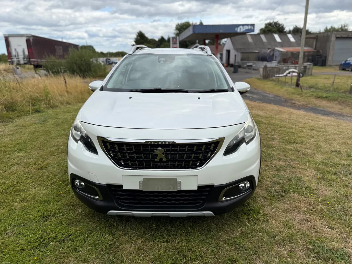 PEUGEOT 2008 (2018) - Image 2